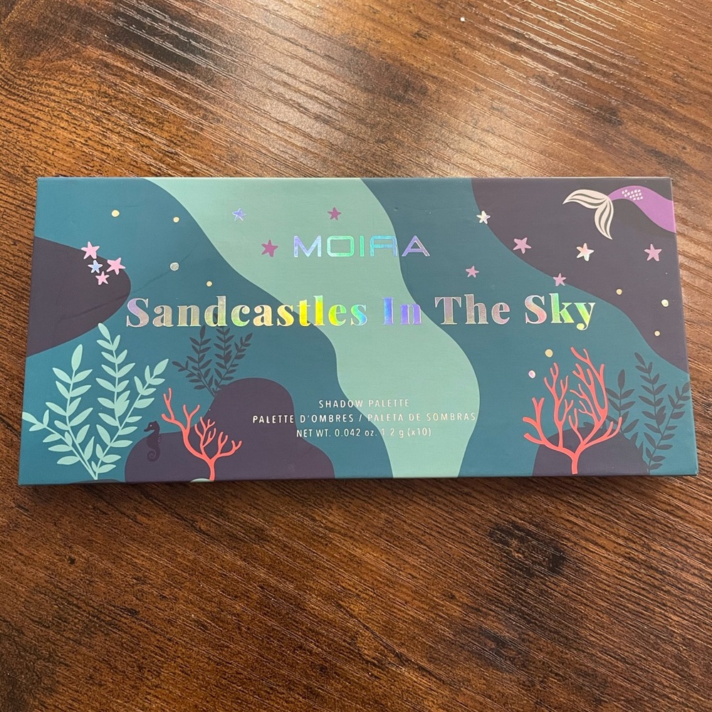 Moira Sandcastles in the Sky Palette